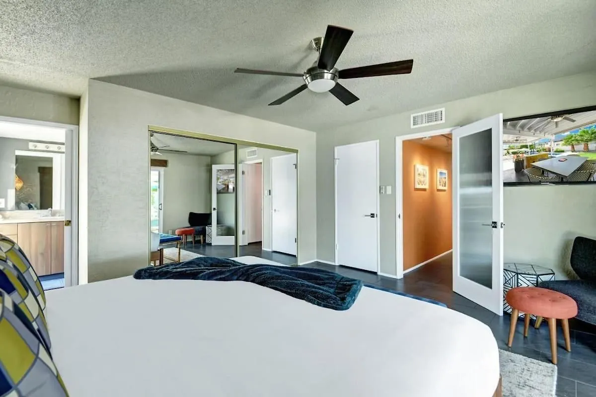 Holiday home Biskra By Avantstay Classic Palm Springs Getaway Woutdoor Livingpool Permit4869 United States