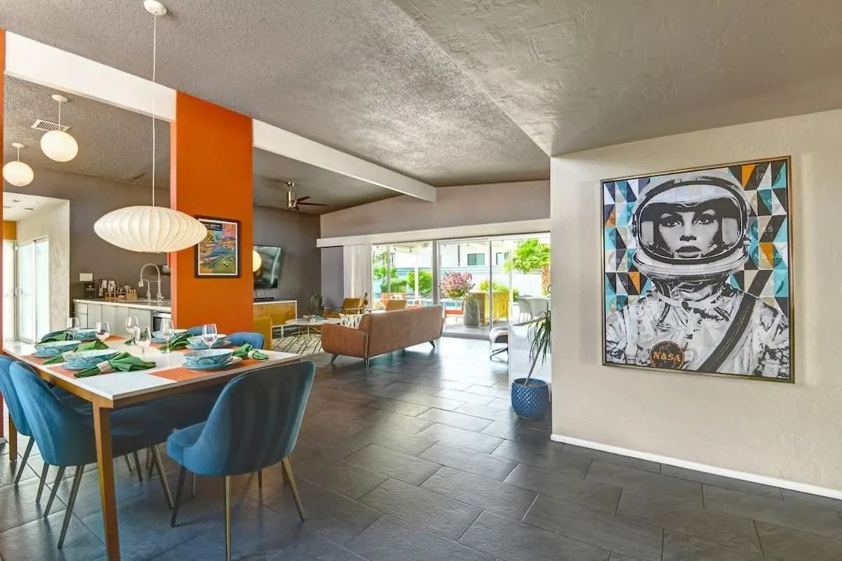 Biskra By Avantstay Classic Palm Springs Getaway Woutdoor Livingpool Permit4869 Holiday home